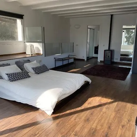 Villa Casa Y Loft Minimalista, Jardin Y Parking Privado