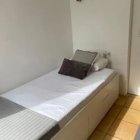 Villa Casa Y Loft Minimalista, Jardin Y Parking Privado Girona