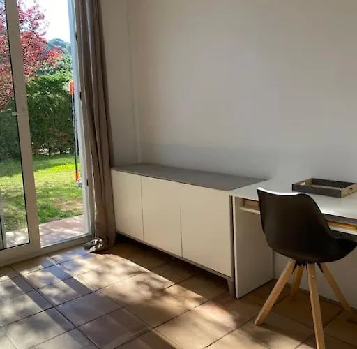 Casa Y Loft Minimalista, Jardin Y Parking Privado * Girona
